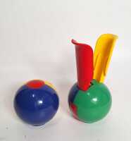 SALT & PEPPER SHAKERS