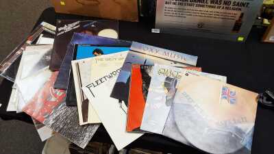1323 · VINYL RECORDS