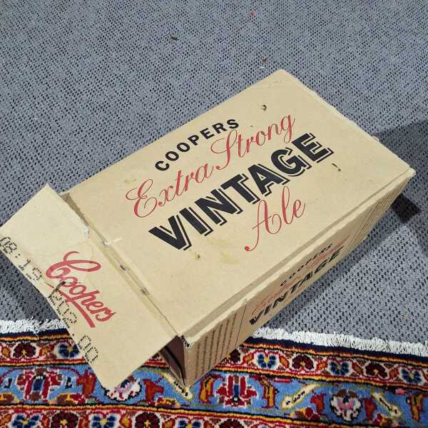 COOPERS VINTAGE ALE