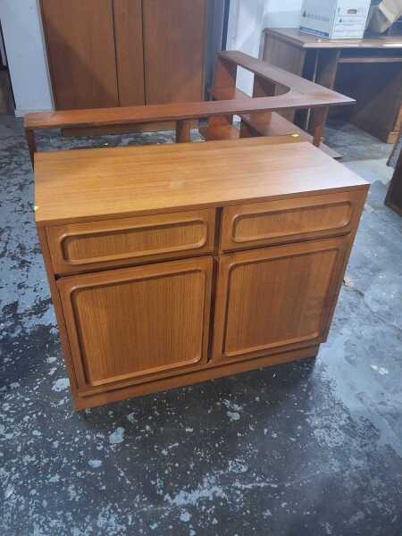 SIDEBOARD