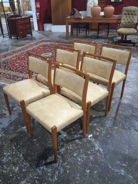 DINING CHAIRS