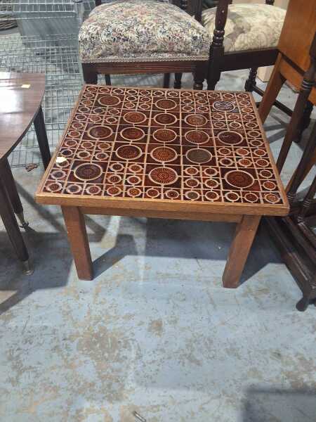 COFFEE TABLE