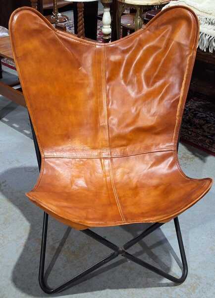BUTTERFLY CHAIR