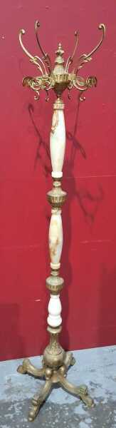 ORNATE COAT STAND