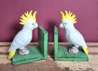 BOOKENDS