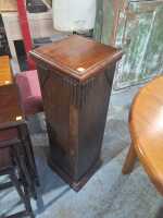 PEDESTAL