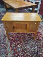 WASHSTAND