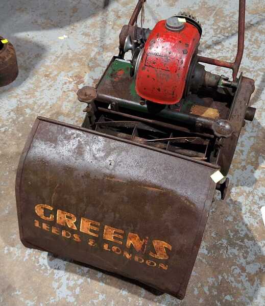 LAWN MOWER