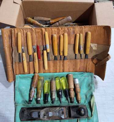 342 · CHISELS AND PLANE