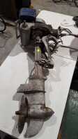OUTBOARD MOTOR