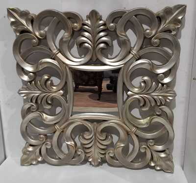 425 · WALL MIRROR