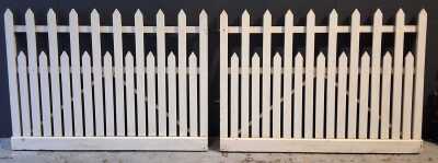 468 · PICKET GATES