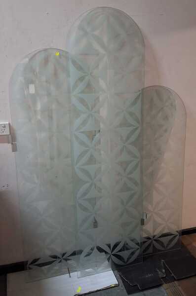 GLASS PANELS