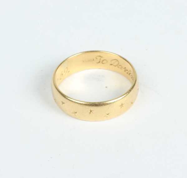 GOLD RING