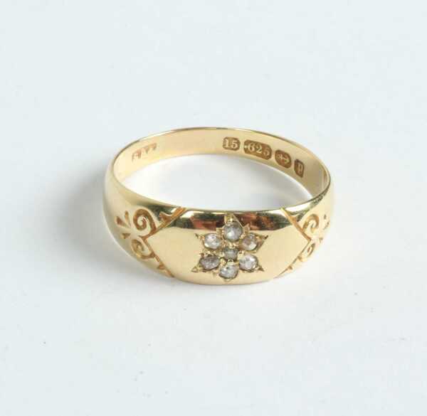 GOLD RING