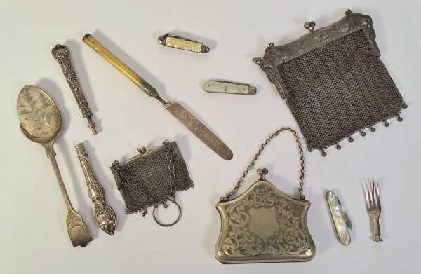COLLECTABLES