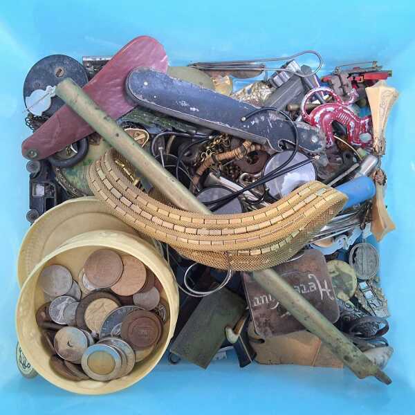 COLLECTABLES