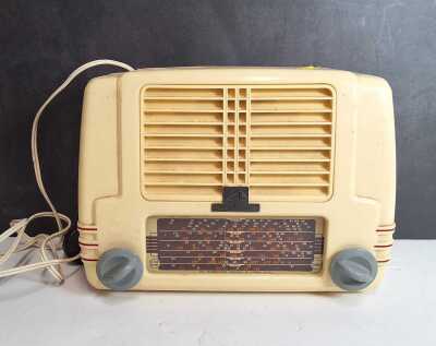 Vintage Radio