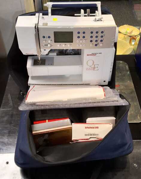 SEWING MACHINE