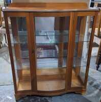 DISPLAY CABINET