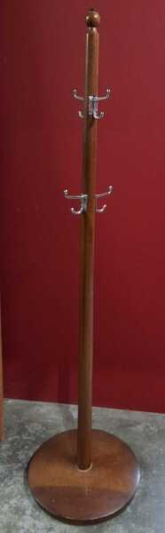 COAT STAND
