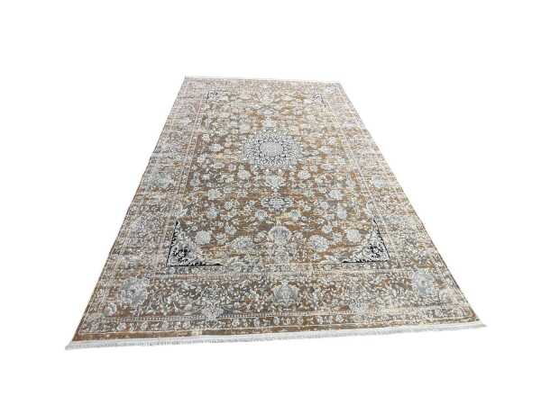 PERSIAN RUG