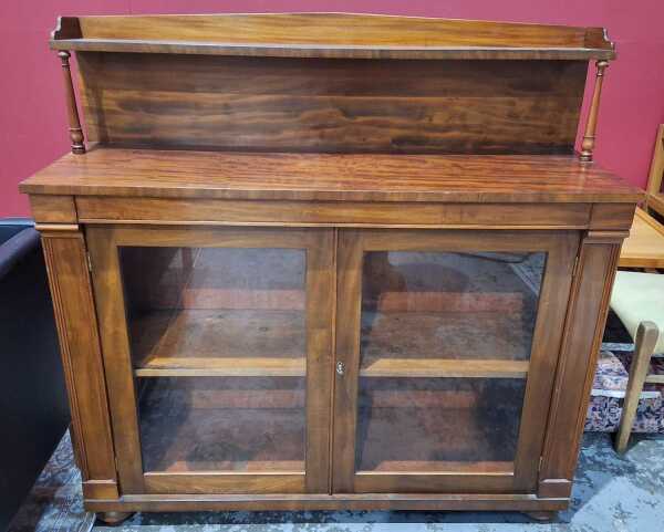 CHIFFONIER