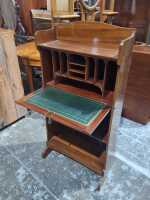 HALLWAY BUREAU - 2