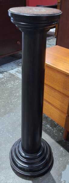 PEDESTAL