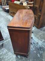 CHEST OF DRAWERS - 3
