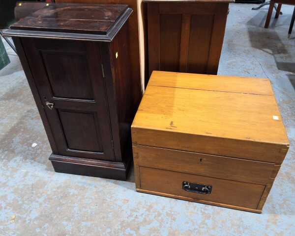 FURNITURE LOT