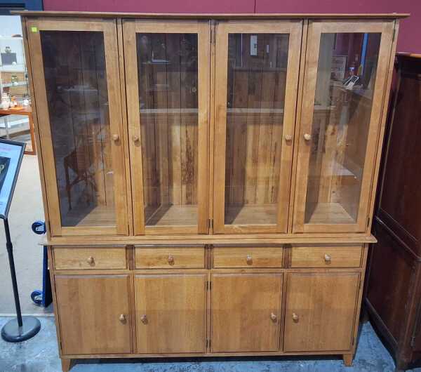 DISPLAY CABINET