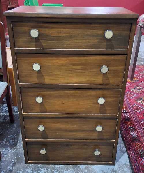 CHEST OF DRAWERS