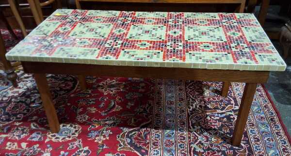 COFFEE TABLE