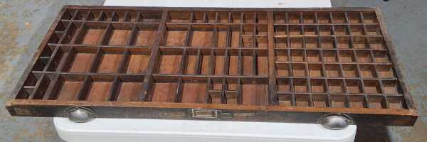 PRINTERS TRAY