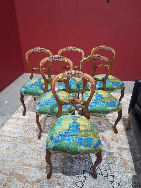DINING CHAIRS