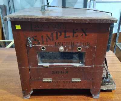 Egg Incubator