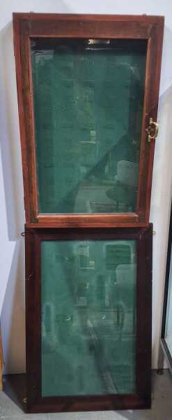 DISPLAY LOT