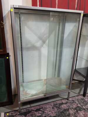 Display Cabinet