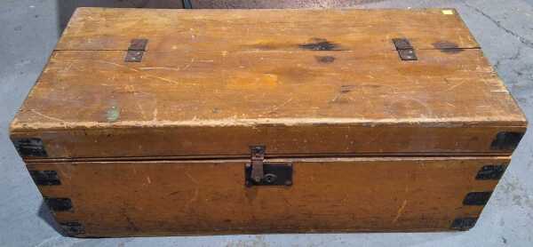 STORAGE CHEST