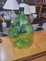 DEMIJOHN