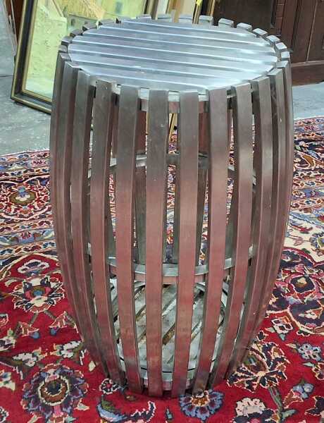 PLANT STAND