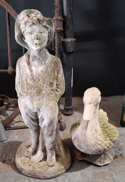 GARDEN STATUES