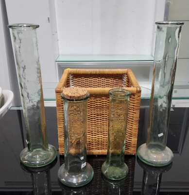 357 · DECOR LOT