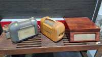 RADIOS