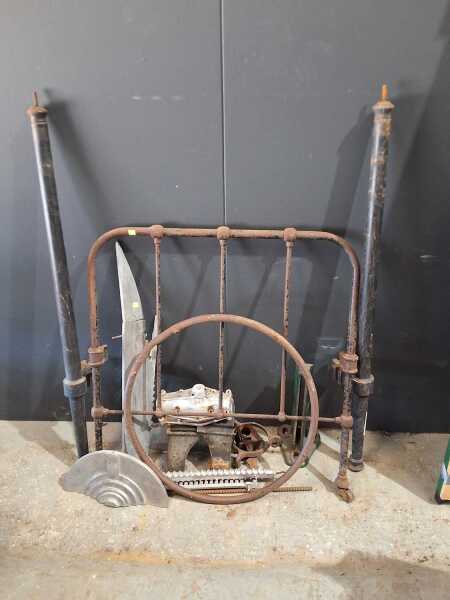 RUSTIC METAL LOT