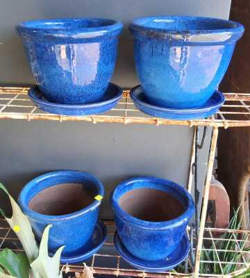 412 · PLANT POTS