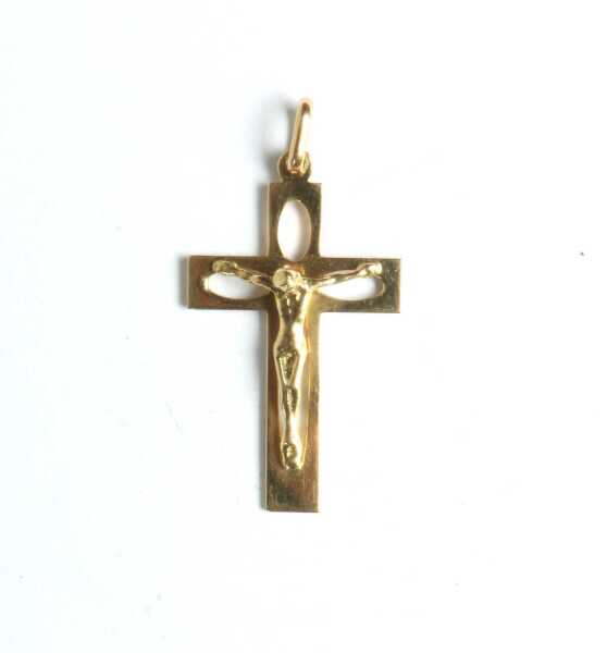GOLD PENDANT