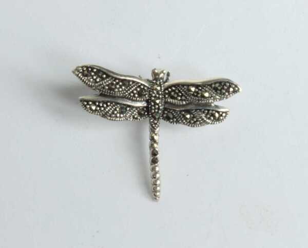 SILVER BROOCH