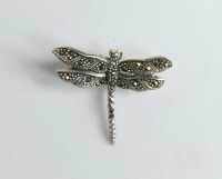 SILVER BROOCH